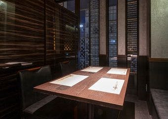 銀座 鮨きよしの江戸前寿司を多くの方に気楽に味わっていただきたい為、お値打ち価格にてご提供いたします。