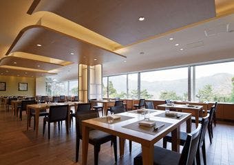 ダイニング旬菜蔵／ラフォーレ 箱根強羅 湯の棲
