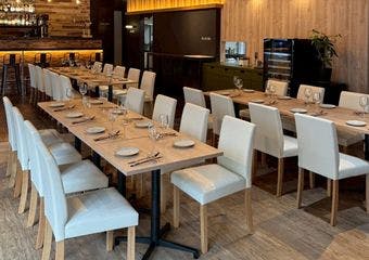 福島駅徒歩3分にある、日本の食材を使用したイタリアの料理をご提供するOLIZURU。