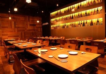 渋谷の隠れ家で味わう、全国から集めた厳選食材と日本酒の絶妙なハーモニー