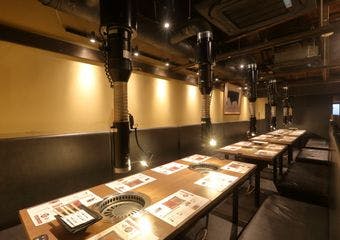 贅沢な神戸牛の食べ放題、特撰部位も希少部位も存分に楽しめる体験を北梅田で