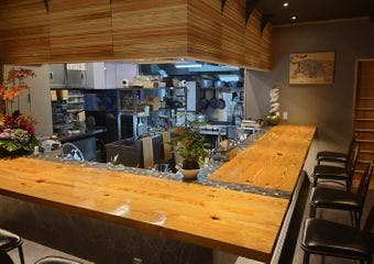 天然活魚料理 さかな 波波