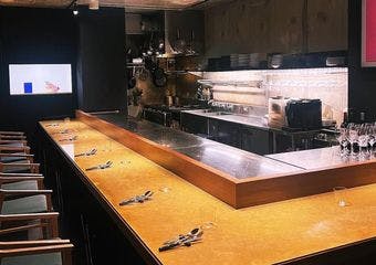 肩肘張らずに楽しむ、シェフ直伝のフレンチとスパニッシュの饗宴