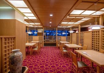 北海道の新鮮な魚介とモダンチャイニーズを堪能できるレストラン