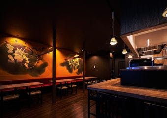 心温まるおでんと、和の空間で至福のひとときを。