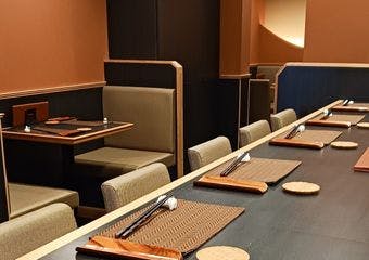 豊洲直送の新鮮素材を使った本格和食を、神楽坂の技でリーズナブルに堪能する至福のひと時