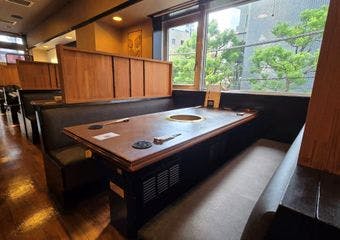 厳選した上質肉とこだわりドリンクが彩る贅沢なひととき