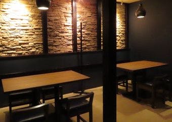 新潟の贅沢食材と希少酒で心満たす、モダン空間での忘れられないひとときを