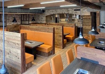 自社牧場直送のA5和牛を心ゆくまで堪能できる、至福の焼肉体験を西葛西で