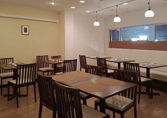 等々力駅2分の隠れ家で、熟練シェフが生み出す上質なフレンチを心ゆくまで堪能する