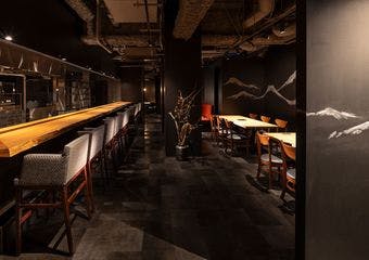 山 ワンランク上の世界の山ちゃん 有楽町店