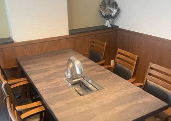 厳選された品質の高い黒毛和牛のフィレ肉をスタッフが丁寧に目の前で焼き上げます。