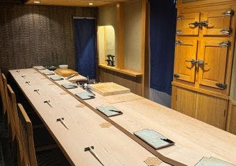 渋谷の隠れ家で愉しむ、極上の鮨