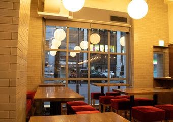 普段使いの贅沢を楽しむフレンチビストロで、日常の一瞬を特別にするひとときを