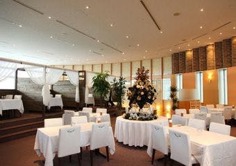 地上100mから広がる絶景と高崎の恵み野菜が織りなす、心温まるフレンチ体験を堪能