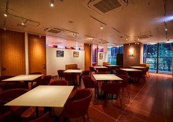 世界各地から厳選した羊肉と中国の伝統食材を組み合わせた美食体験をお届け