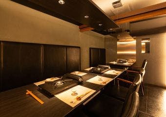 神戸和牛すき焼きしゃぶしゃぶ菊鶴 心斎橋店