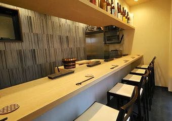 高級感とリーズナブルさを兼ね備えた隠れ家寿司で特別な日を演出