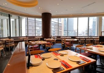 グランフロント大阪に誕生。贅沢空間で和牛や松阪牛など15種シュラスコ食べ放題を満喫。