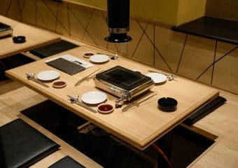 アットホームな雰囲気で楽しむ厳選肉の至福のひとときをお過ごしください