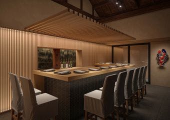 歴史薫る料亭の奥座敷で、江戸前握りが導く贅沢なひととき