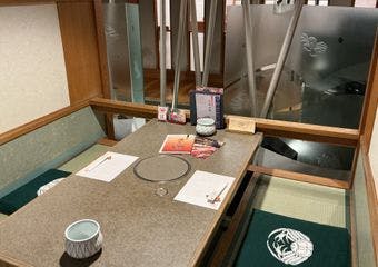 落ち着いた和の空間で味わう極上のかに料理で心満たされるひとときを