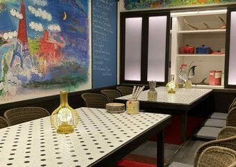 三宮駅からすぐ、季節の恵みを堪能するビストロで心満たすひとときを