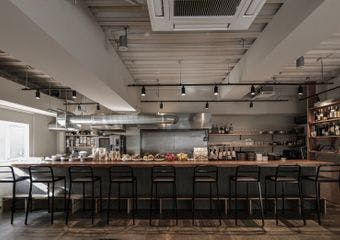 無農薬・有機野菜の芳醇な香りと旨味に旬の食材を併せたイタリアンでご用意いたします。
穏やかな空間で心安らぐひとときをお過ごしください