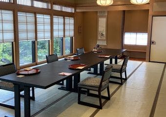 新館本町茶寮で、個室で過ごす優雅なひとときを。