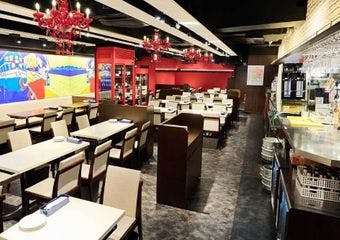 高級フレンチを肩肘張らずに楽しむ、心地よいひとときを梅田で