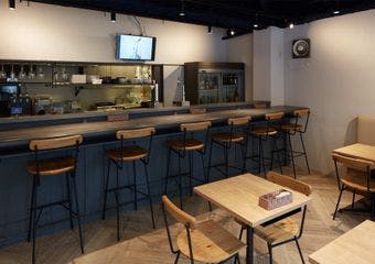 銀座の隠れ家で特別な一夜をフレンチと共に静かに味わう