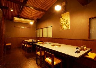 用賀で愛され続ける、絶品焼肉。