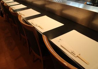 大江橋駅から4分、落ち着いた和の空間で堪能する黒毛和牛の贅沢な味わい