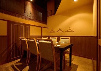 新鮮な海の幸を心ゆくまで堪能できる、贅沢なひとときをお届けします