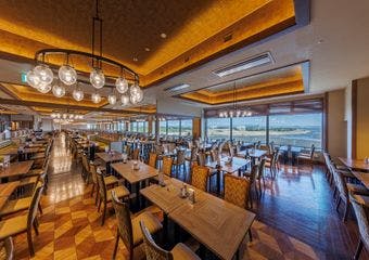 和と洋が織りなす贅沢な味めぐりをお楽しみいただくビュッフェレストラン