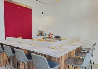 湘南の海風を感じる隠れ家で、江戸前の技が光る本格鮨を心ゆくまで堪能