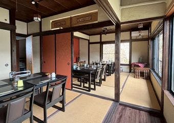 鎌倉の景色に溶け込む、非日常の懐石料理。