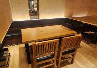 静寂と上質が織りなす、四季を味わう鍋料理の饗宴