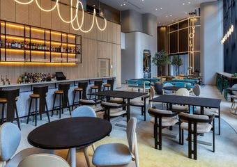 KOMYUNITI YOTEL��������^YOTEL Tokyo Ginza