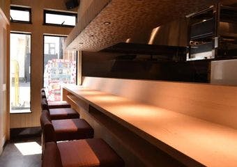 桜木町駅から徒歩3分、新鮮な北海の幸とクエを完全個室で心ゆくまで堪能できる隠れ家