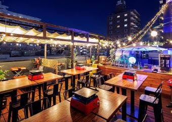 ビアガーデン&BBQテラス URBAN 金山駅店の画像