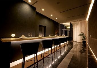 五感を満たす未体験の饗宴。音楽と鮨が奏でる至高のひととき