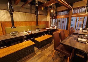 匠の技が光る、厳選されたタンと赤身の饗宴