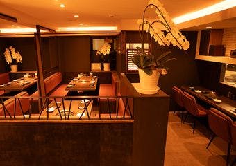 種子島の恵みを受けた黒毛和牛とソムリエ厳選ワインの絶妙コラボを体験