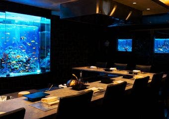 ���̓s AQUARIUM Sushi Ginza