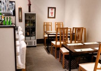 【昭和48年創業】下町のあたたかな風情が息づく錦糸町の老舗日本料理店。無添加と手作りにこだわり、天然魚を使用したおまかせコースをご提供。