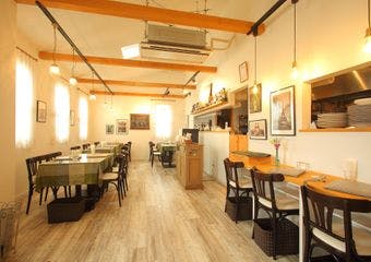 ハーブを取り入れた自慢の洋食が楽しめるレストラン。一番人気の「茨城ローズポーク特製ハーブハンバーグ」をはじめ、こだわりの逸品をご提供します。