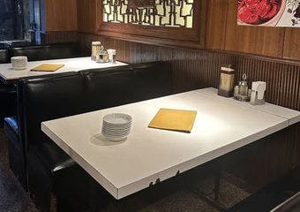 歴史ある上海料理店で、上質な食材と伝統的調理法が織りなす本格的な味わいを心ゆくまでご堪能ください