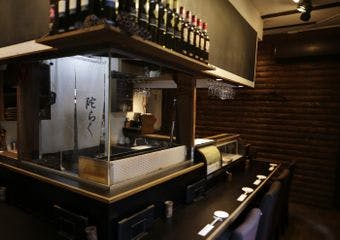 おまかせ焼き鳥の極みを感じる、親子丼までの贅沢なひとときを