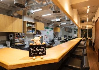 北海道直送ラム肉を堪能。新橋で味わう本場札幌スタイルの成吉思汗専門店